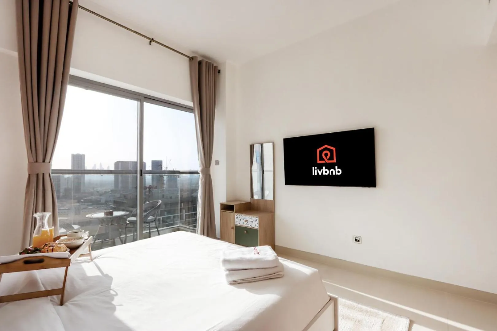 Livbnb - 1B With Sunset View Near Community Circle Park Jvc Dubai Apartment