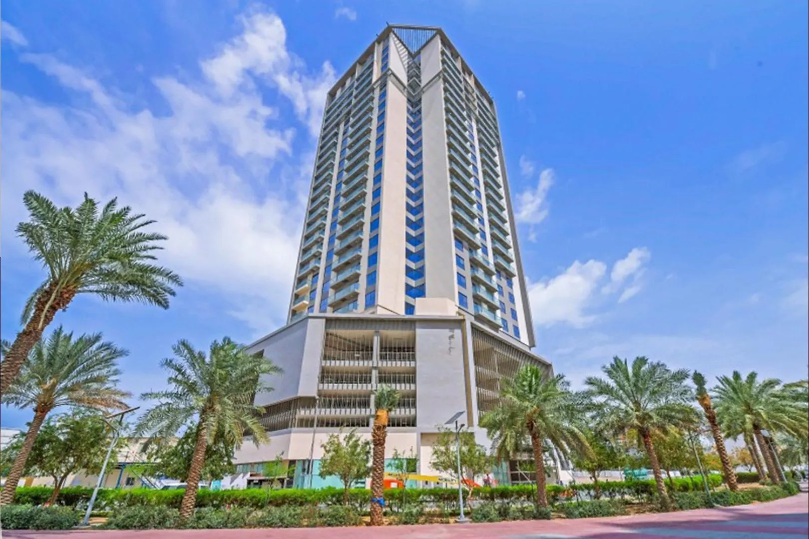 Apartment Livbnb - 1B With Sunset View Near Community Circle Park Jvc Dubai